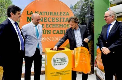 Campaa `La naturaleza no necesita que le echemos ningn cable